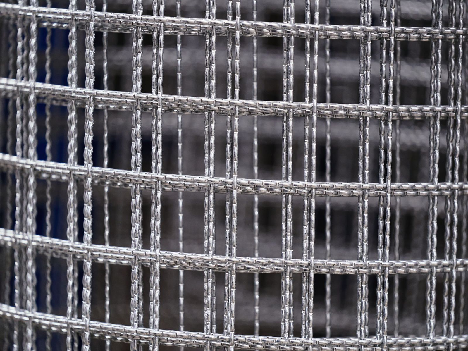 Roll of galvanized steel wire mesh